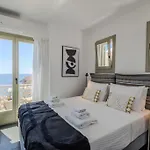 Irena Residences מלון