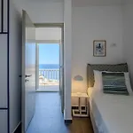 Irena Residences 酒店