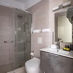 Irena Residences 4*