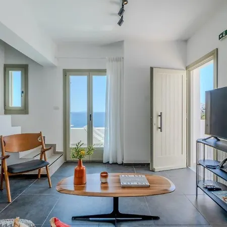 Irena Residences Hotel 4*